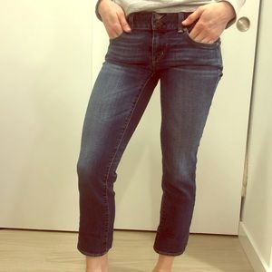 American Eagle cropped denim sz 4